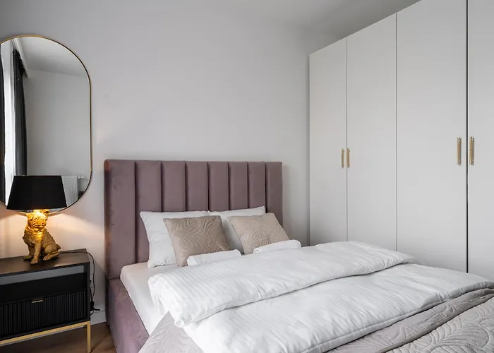 Rentplanet - Legnicka Residence