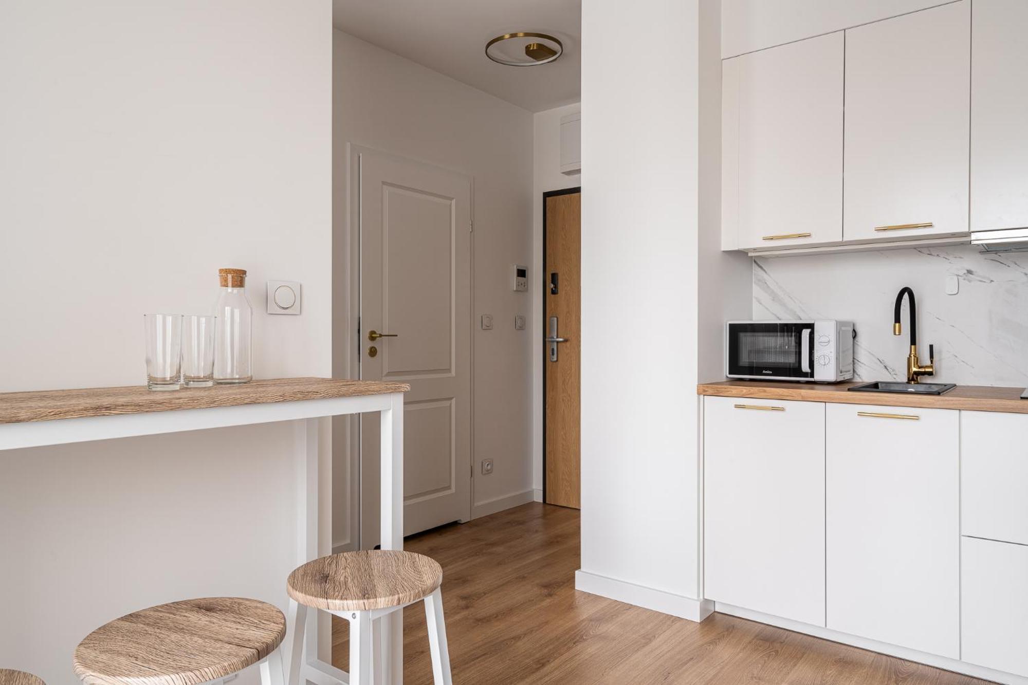 Apartment Rentplanet - Legnicka Wroclaw